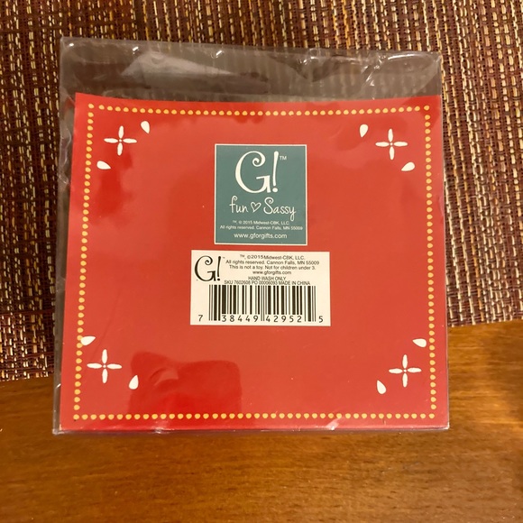 Cute Cactus S&P Shakers, NIB - Picture 3 of 3